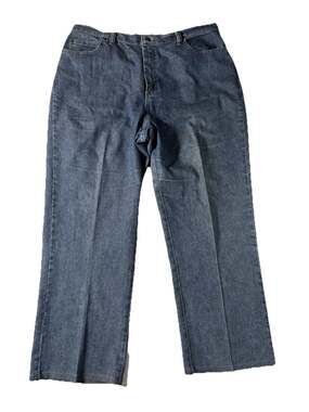 Lee Women’s Sz 18-Long Relaxed Fit Medium Wash Jeans